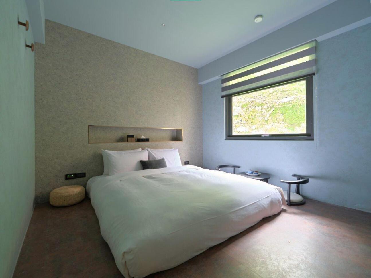 Daybreak Bed & Breakfast Джиуфен Екстериор снимка